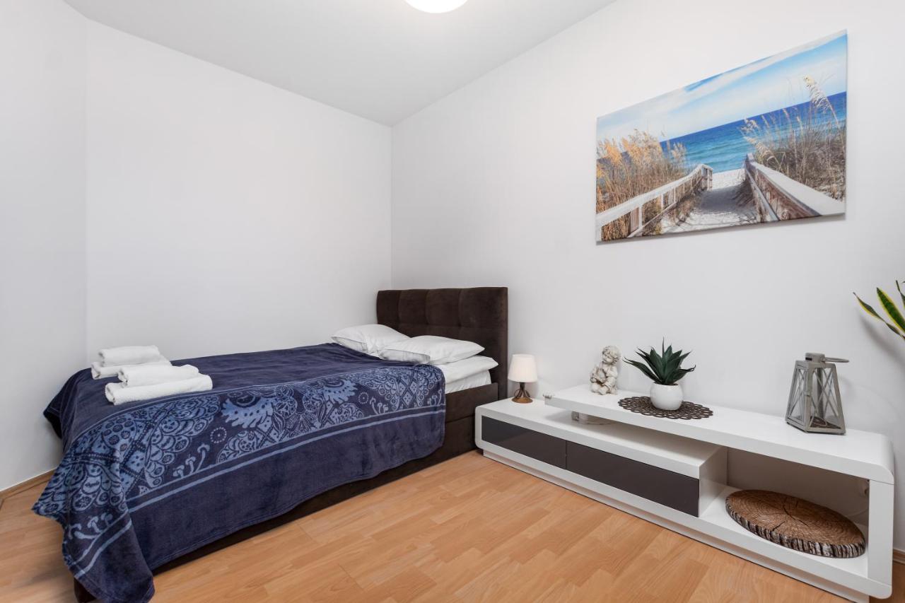 Plocka 17 By Homeprime Appartement Warschau